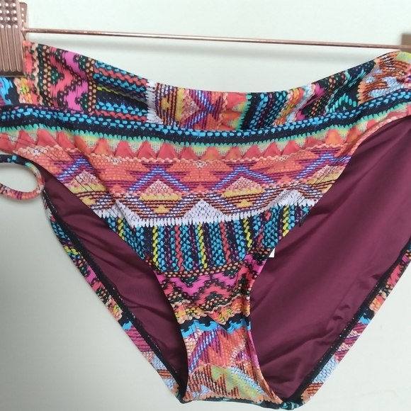 La Blanca Multicolor Aztec Print Side Tie Bikini Bottoms Size 14 New with Tags - Picture 3 of 10